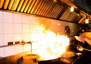 Do’s and Don’ts for Putting Out a Grease Fire